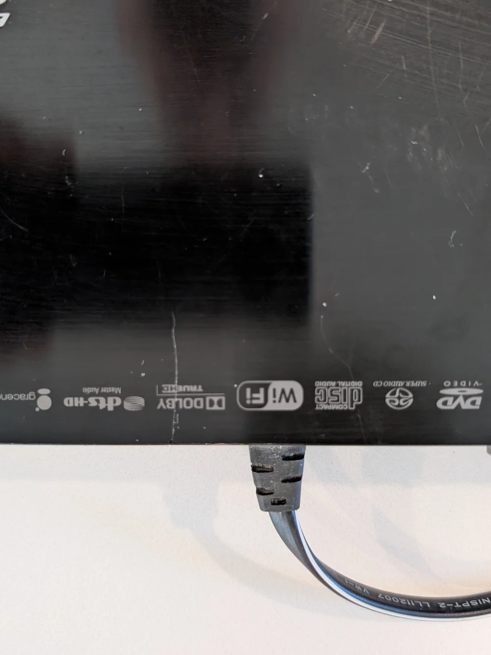 Sony BDP-S590 3D Blu-ray DVD Player Built-in Wi-Fi Streaming W/ Remote RMT-B119A